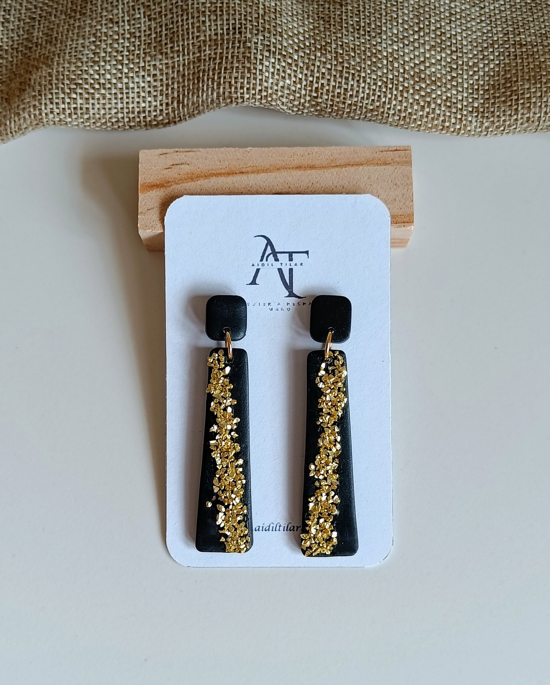 Pendientes alargados con piedras (varios colores) - 1