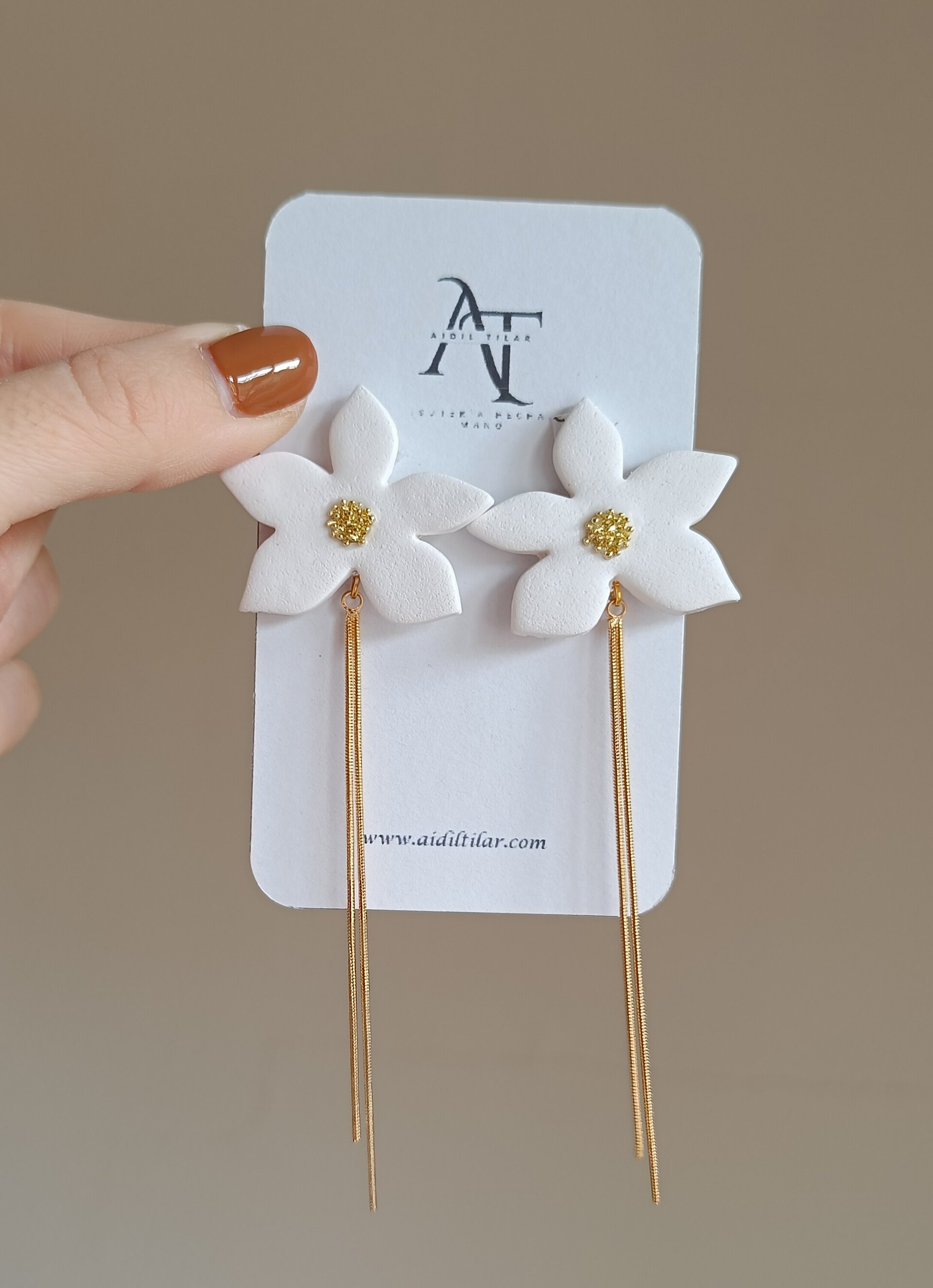 Pendientes de flor con colgante (varios colores) - 2