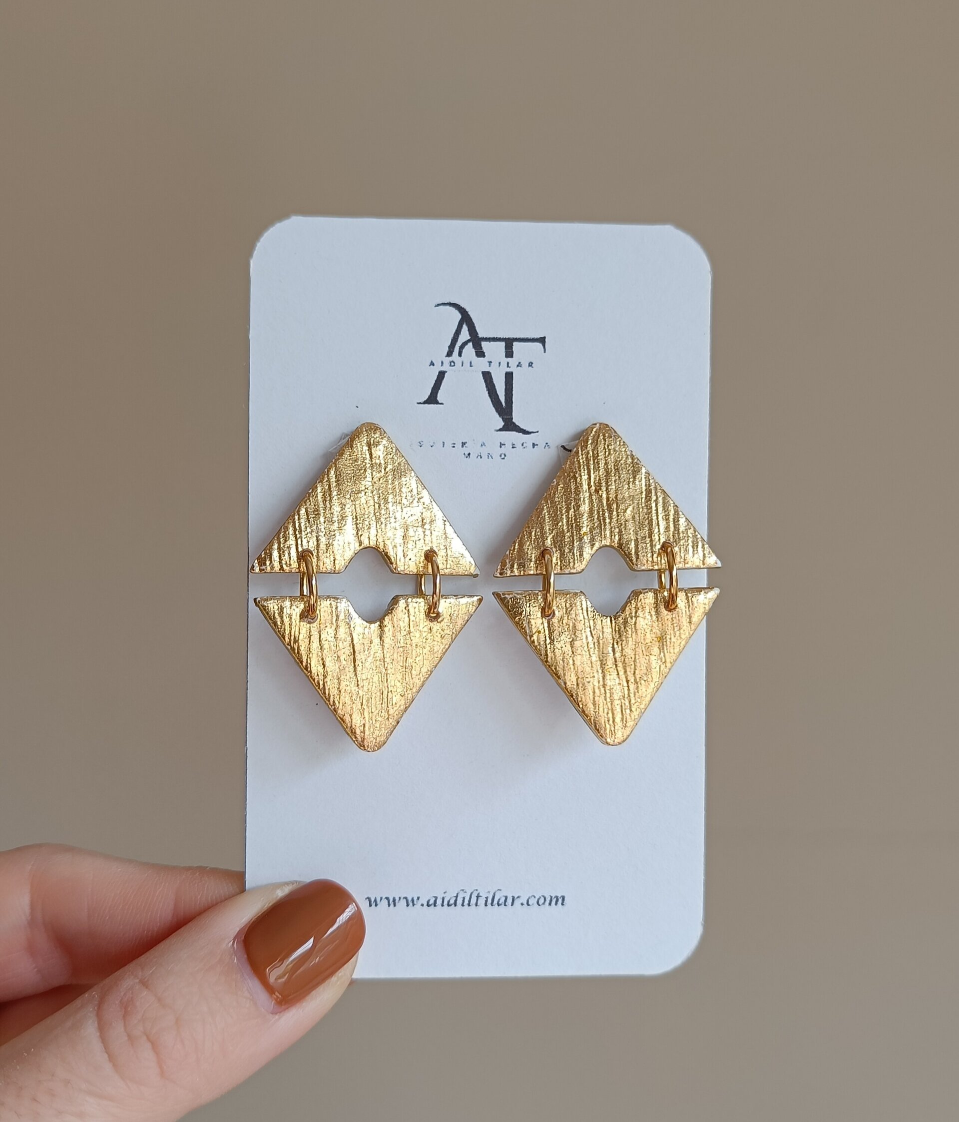Pendientes en triángulo doble metalizado (varios colores) - 4