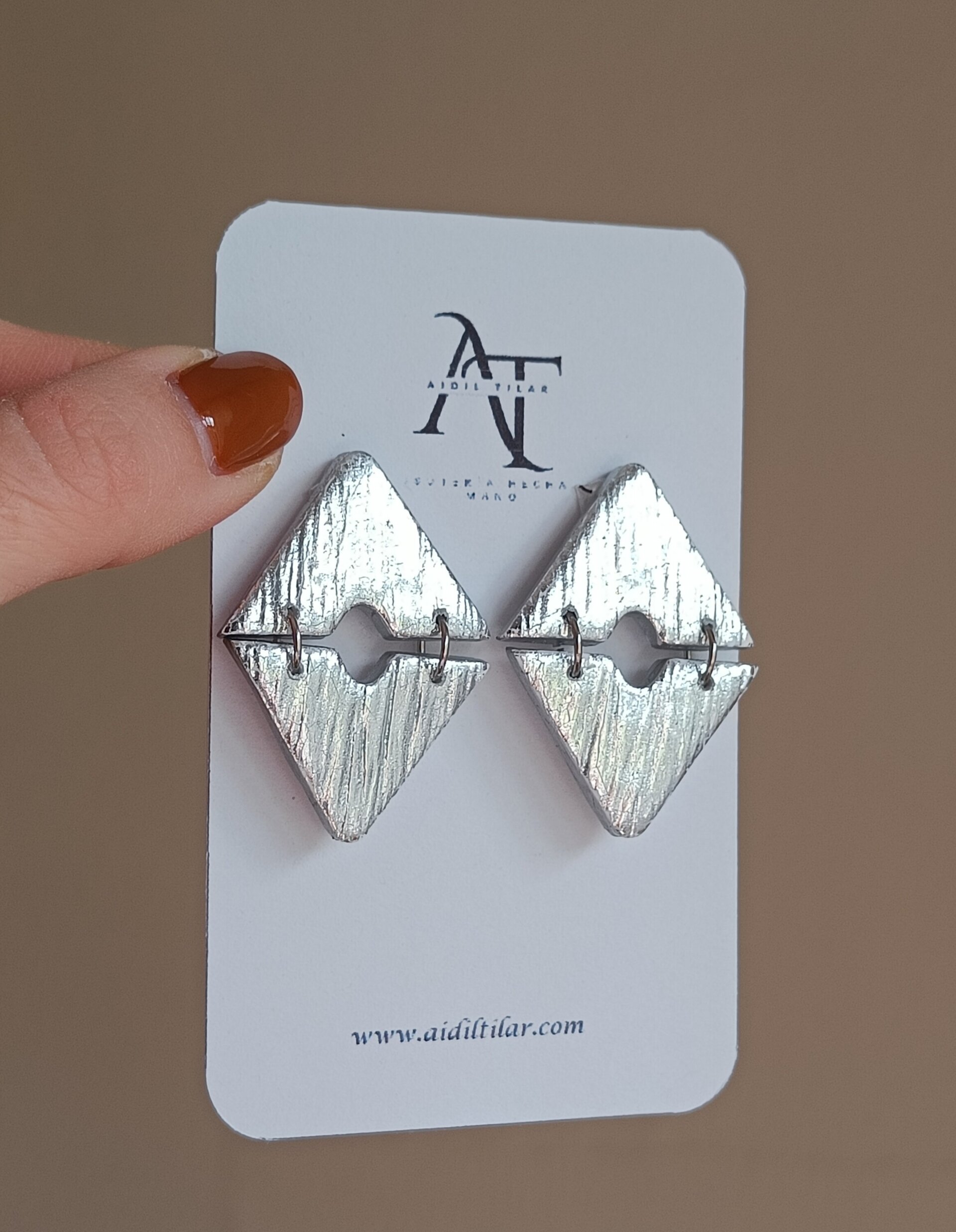 Pendientes en triángulo doble metalizado (varios colores) - 3