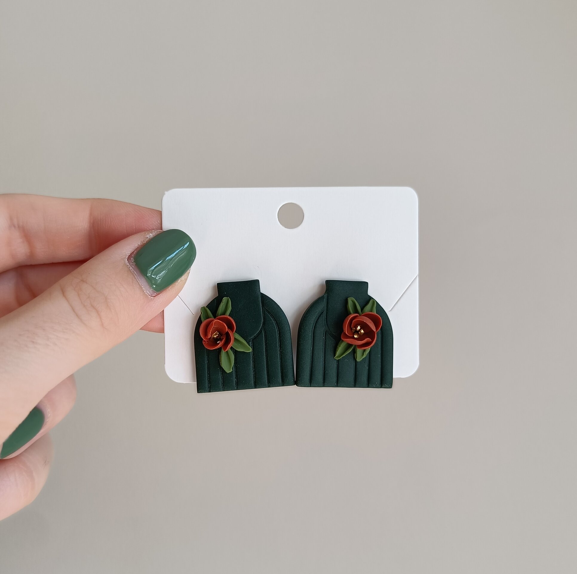 Modelo semicuadrado verde oscuro flor relieve - 3