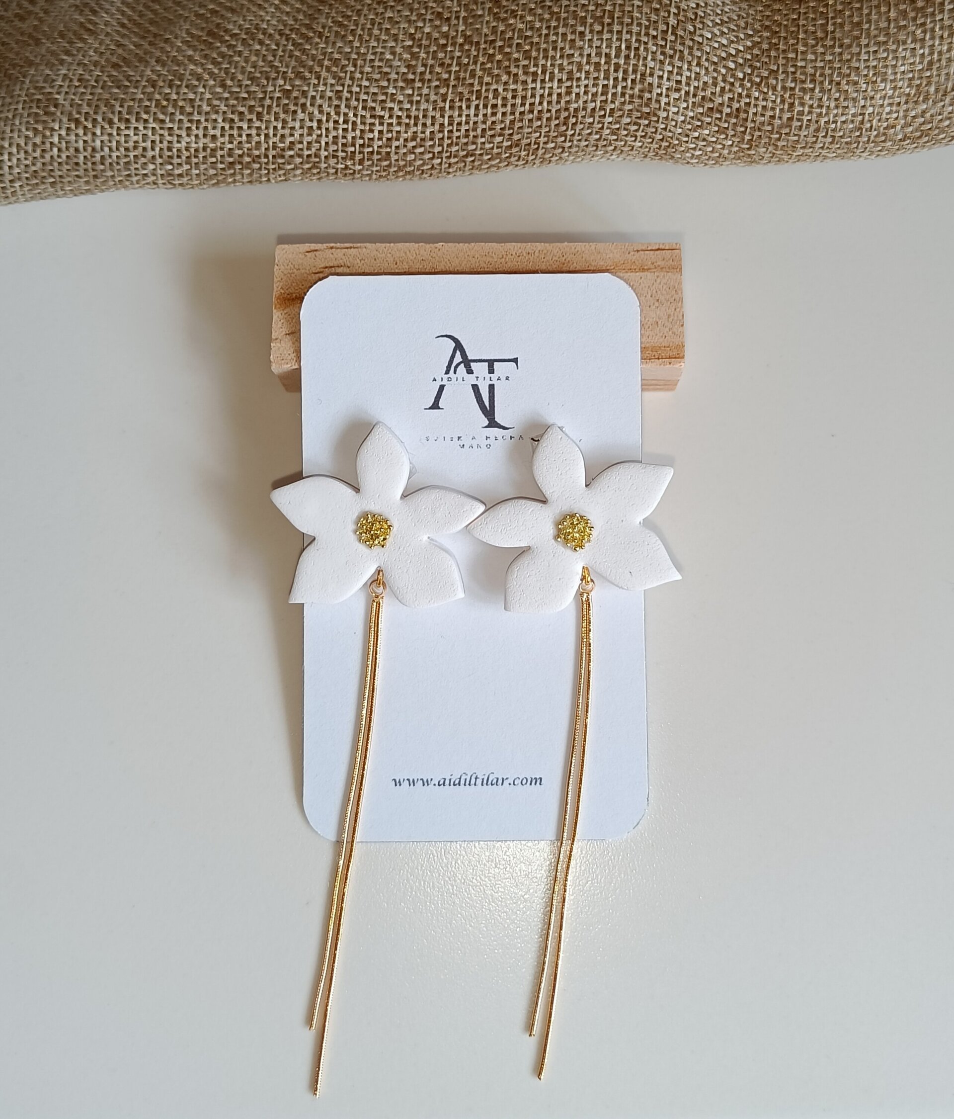 Pendientes de flor con colgante (varios colores) - 1